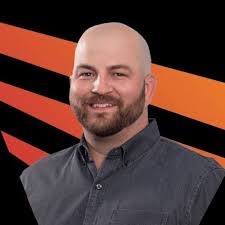 From Air Force to Mastering the Digital Domain With Chris Vendilli