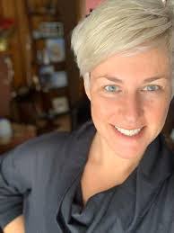 Gillian Marks's Instagram, Twitter & Facebook