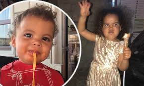 Her parents, ellen and chris got married on november 9, 2007, in an intimate ceremony, after getting engaged in june 2007. Ellen Pompeo Shares Sweet Photos Of Her Kids While Enjoying Family Holiday To Italy Daily Mail Online