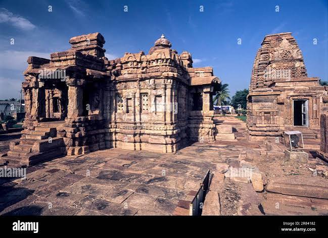 Mallikarjuna temple pattadakal world heritage hi-res stock photography and images - Alamy