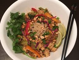 For the sauce, i substituted worcestershire sauce for the oyster sauce, and used half of the amount. Vegan Pad Thai With Tofu Shirataki Noodles Tofu Scramble Egg Peppers Broccoli Carrot Sprouts Green Onion Cilantro Peanuts Lime Homemade Sugarfree Sauce Very Filling About 500 Calories For All But I