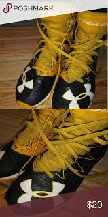 Black And Gold Youth Football Cleats Under Armour Youth Football Cleats 1 5 Youth Football Cleats Football Cleats Under Armour