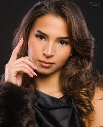 Holga 120s with no N/B switch and fixed mask