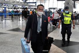 Beliau berkata demikian selepas ditanya mengenai status kedutaan dan misi malaysia di negara itu yang masih tergantung serta disifatkan. Kakitangan Keluarga Kedutaan Korea Utara Tinggalkan Malaysia Astro Awani
