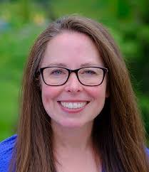 Sarah Prior's Instagram, Twitter & Facebook