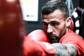 Home Comforts for Connor Kerr ahead of second debut