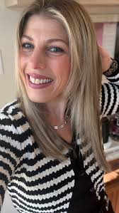 My Tuesday was a day of foiling, touch up’s and trying something new! , I  was gifted @alter.egoofficial 10 minute color and I’m blown away by the  results! I know my guest loves the results as well! , ...