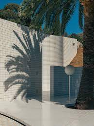 Before designing your dream pool check out these awe inspiring designs from the farthest reaching corners of the earth. The Swimming Pool That Dreams Are Made Of Architecture Private Pool Swimming Pools