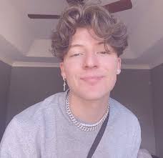 Hype House Ondreaz Lopez Thirty Eight In 2020 Boy Hairstyles My Future Boyfriend Future Boyfriend