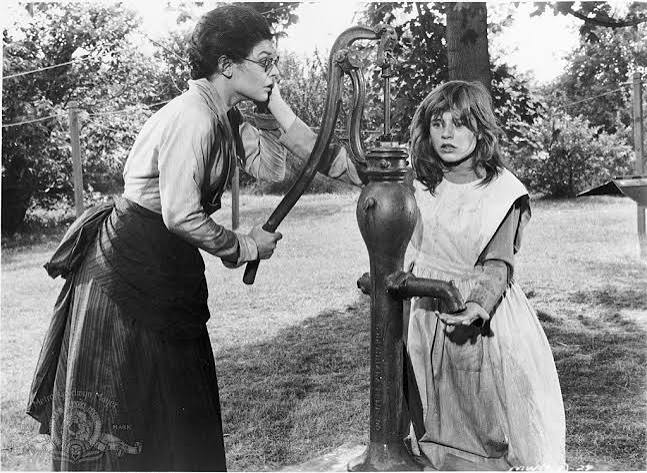 The Miracle Worker (1962) - IMDb