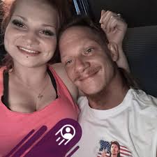 Is there someone who can help remove a tree branch blocking a front door in  New Castle Indiana?