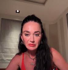 Katy Perry Boycotting US Tour