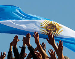 Los patriotas la establecieron como símbolo de las provincias unidas del río de la plata. Como Festejara Carlos Paz El Dia De La Bandera