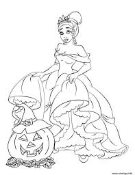 Coloriage animaux, coloriage princesse, coloriage dora, coloriage pokemon, coloriage dragon, coloriage barbie, et encore beaucoup d'autres coloriages à imprimer. Marvelous Coloriage Halloween Princesse Coloriage Princesse Coloriage A Imprimer Gratuit Coloriage Disney