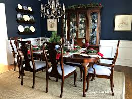 Celebrities & fan fiction 07/26/21: Christmas Table In A Navy Dining Room Calypso In The Country