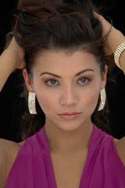 Especialista en Quinceañeras :: Maquillista Profesional