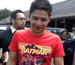 Pasha Tak Jadi Anggota Dpr Karena Muda