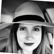 Kristen Kurtz's Instagram, Twitter & Facebook