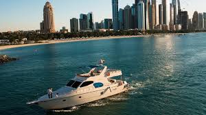 Not to mention, it comes with a private yacht dock! Bill Gates Didn T Buy 644 Million Hydrogen Powered Yacht Miami Herald