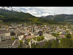 Boutique, design and luxury hotels from 1 to 5 stars. Barcelonnette La Ville Lovee Dans Les Montagnes Provencales Meteo A La Carte Youtube