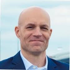 Heather Sermo's Instagram, Twitter & Facebook