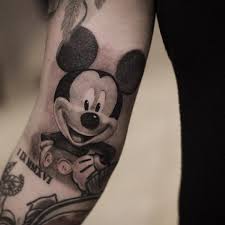 Sommer sale süße outfits kinder minnie maus mode. Pin By Mik On Tattoos Concepts Mickey Mouse Tattoos Mouse Tattoos Mickey Mouse Tattoo