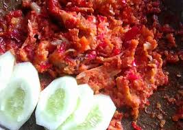Untuk itu, detikfood mencicipi tepung fried chicken dari tiga merek ternama, yaitu kobe kentucky super crispy, sasa tepung bumbu a la kentucky dan adabi tepung bumbu a la kentucky.kamipun mencoba menggoreng daging ayam dengan tepung bumbu sesuai dengan cara pakai yang tertera pada kemasan. Bagaimana Cara Membuat Ayam Geprek Mudah Yang Enak Banget Anti Gagal Resep Magdalena Resep Magdalena