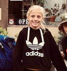 Moder brought his only daughter as his date to the screening of sean penn's thriller. Hazel Moder Inside The Life Of Julia Roberts Daughter Naibuzz