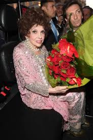 See more ideas about színésznők, hírességek, színészek. Portraits Of Actress Gina Lollobrigida Photos And Premium High Res Pictures Gina Lollobrigida Actresses Italian Actress