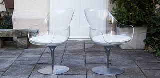 Smoked black lucite tulip base chairs by chromcraft. Laverne Clear Lucite Champagne Chair Set Of 2 Schlicht Designmobel