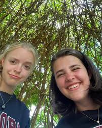 Hi there! My name is Molly Jarrell and I am from Nashville, Tennessee! I am  100% committed to Samford (go Bulldogs!!), and I am very excited to  participate in rush this fall!!