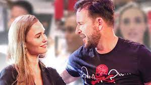 Laura was and is a big fan of michael wendler, even knows his songs partly by heart. Michael Wendler Laura Muller 1 Lebenszeichen Von Ihm Nach Der Instagram Sperre Bunte De