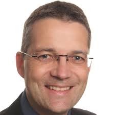 Alexander Wahl's Instagram, Twitter & Facebook