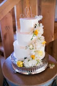 What you need to do is just balance the two colors. A Rustic Chic Country Wedding At Amador Cellars In Plymouth California