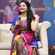 Download maaneks and enjoy it on your iphone, ipad, and ipod touch. Giaa Maanek Queen Of Tellywood Home Facebook