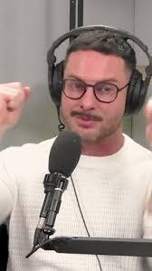 Darren Block's Instagram, Twitter & Facebook