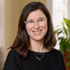 Emma Pile's Instagram, Twitter & Facebook