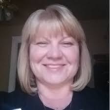 Carolyn Linderman's Instagram, Twitter & Facebook