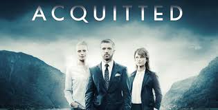 Sous l'influence d'eva hansteen, la mère de la victime, les habitants de lifjord le croient coupable et le. Acquitted Saison 1 Prouver Son Acquittement Toujours Et Encore Lubie En Serie