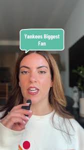 Debra Villalobos's Instagram, Twitter & Facebook