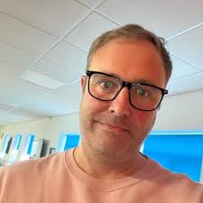 My first week at DXC done ✨✓ Thank you to everyone for such supportive  emails, texts and messages for my new role. It was incredibly overwhelming  and really touched my heart ❤️