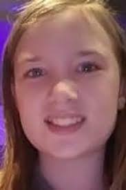 Leona Wade's Instagram, Twitter & Facebook