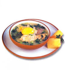 Es de esa manera que encontramos platos en el olvido y otros aun vigentes, que dan lugar a nuestro menu que combina las recetas actuales como: Locro De Gallina Tendencias Opinion Bolivia