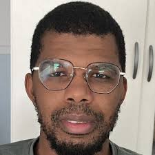 🔎À LA RECHERCHE D'UN STAGE DE 6 MOIS ?