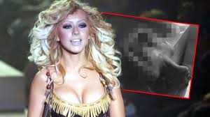 Сержант армии сша фаусто ксавье агилера. Christina Aguilera 37 Posiert Sehr Freizugig In Der Badewanne Bei Instagram Stars