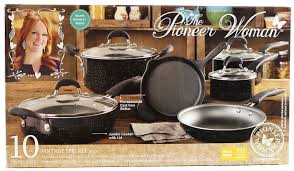 The pioneer woman's ree and ladd drummond are arguably the most wholesome power couple in america. The Pioneer Woman 10 Piece Vintage Speckle Black Pots And Pans Pieces Vintage 10 Things Pioneer Woman