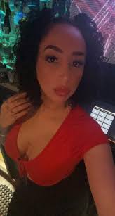 Hi, are there any clubs or lounges looking for bartenders? Licensed and  experienced. Thanks in advance.