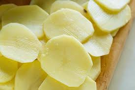Crispy Leaf Potatoes Best Roasted Potatoes Ever Rasa Malaysia In 2020 Baked Potato Recipes Best Potato Recipes Roasted Potato Recipes