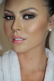 Selina Bates's Instagram, Twitter & Facebook