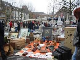 Schnell und sicher online buchen. Pin On Traveling Gnome Non U S